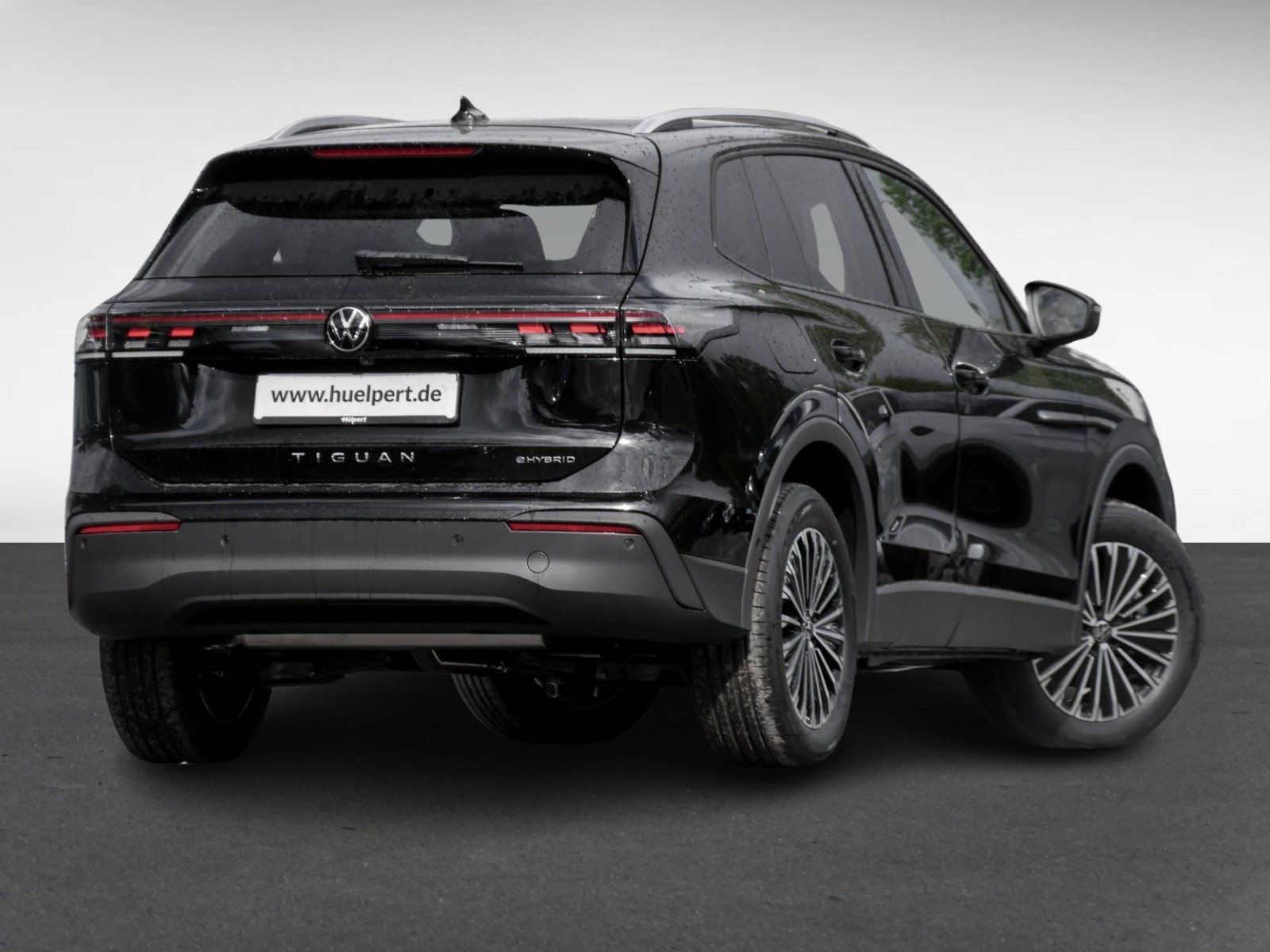 Volkswagen Tiguan 1.5 HYBRID LIFE NEUES MODELL CAM ACC LM18