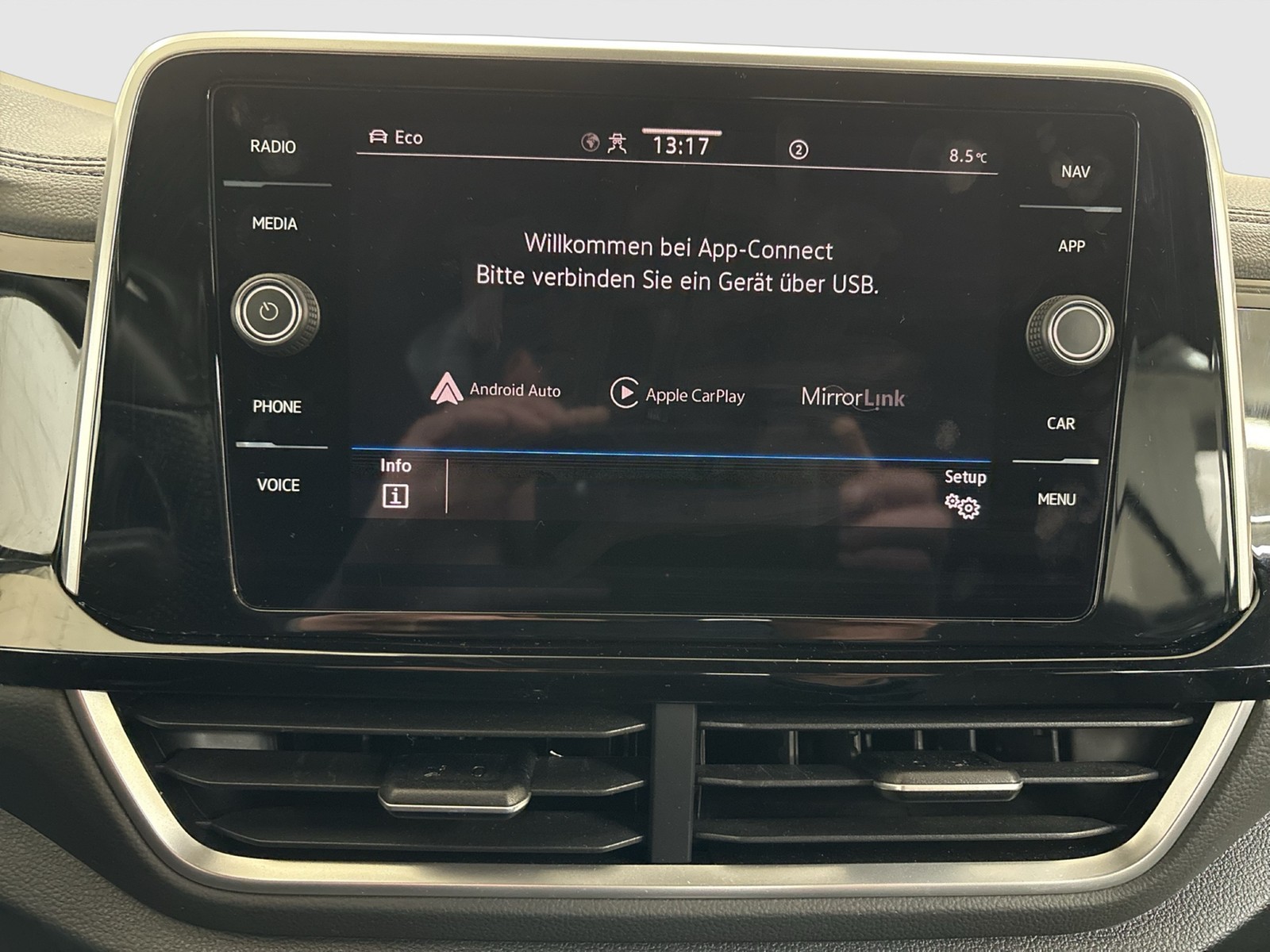 Volkswagen T-Roc 1.0 R-LINE CAM ACC NAVI LM17 LED+ CARPLAY
