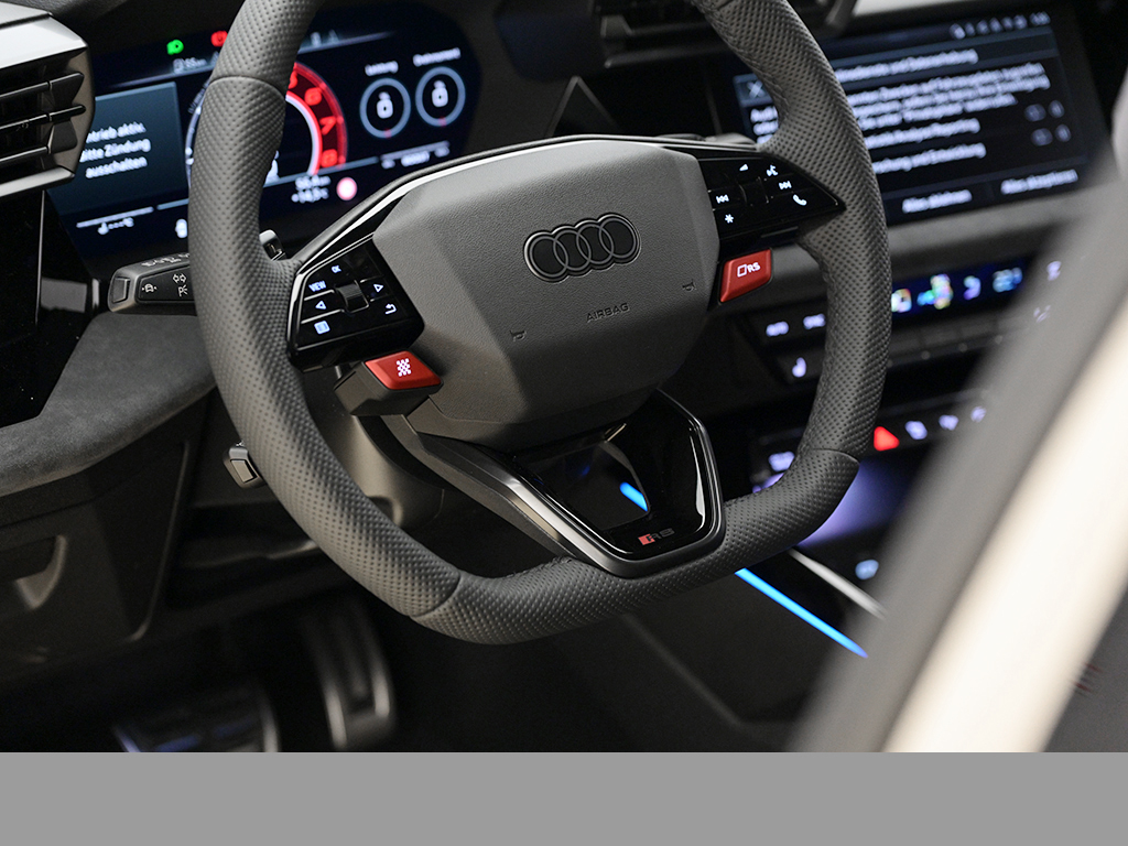 Audi RS3 Limousine RS-SPORTABGASANLAGE MATRIXLED LM19