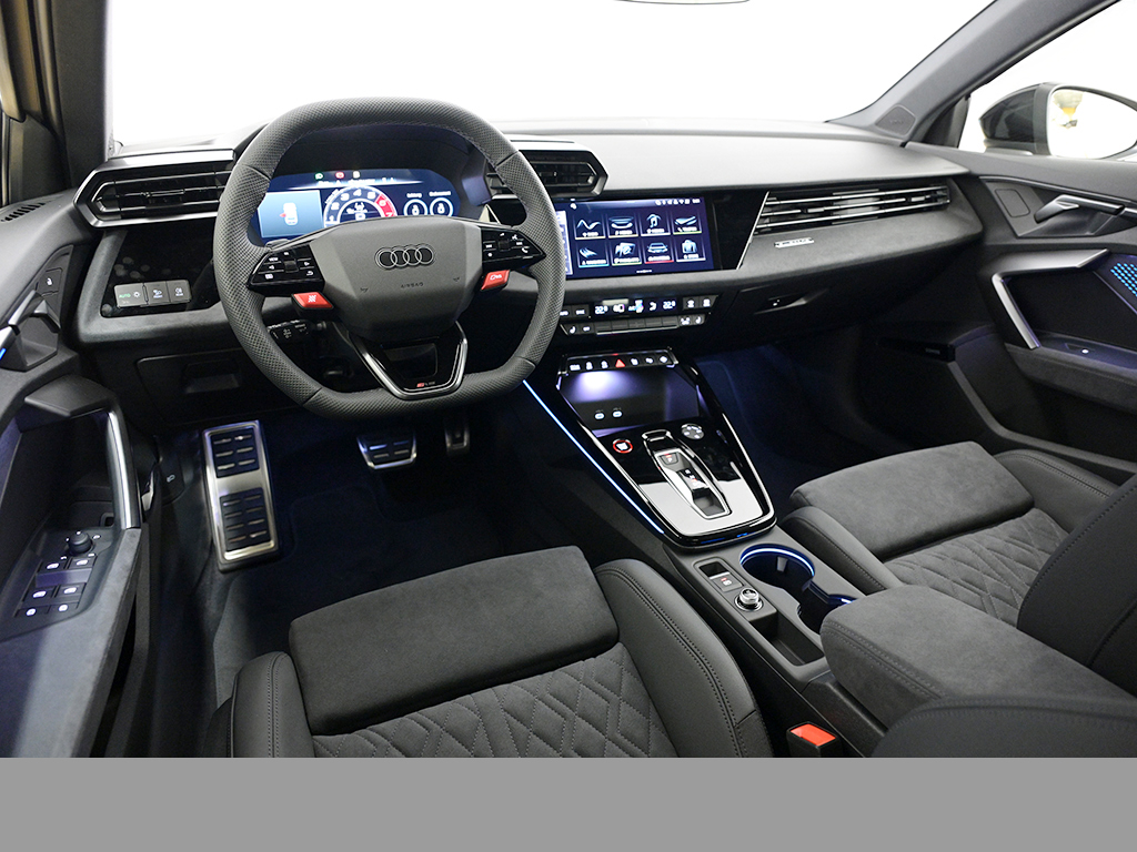 Audi RS3 Limousine RS-SPORTABGASANLAGE MATRIXLED LM19