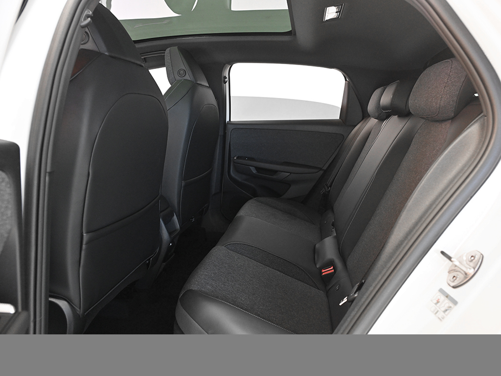 Volkswagen ID. Polo STYLE PANO AHK eSITZE NAVI LM19
