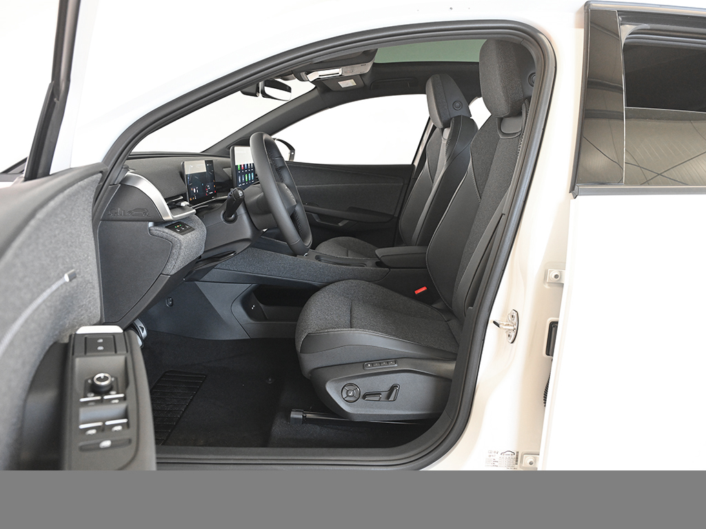 Volkswagen ID. Polo STYLE PANO AHK eSITZE NAVI LM19