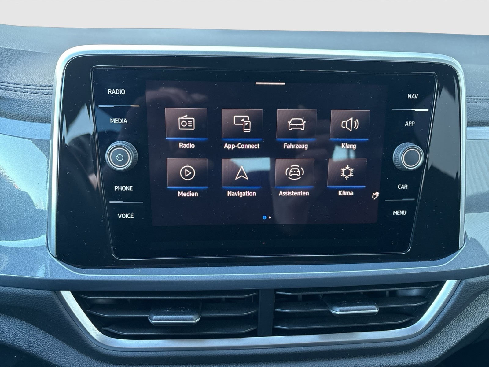 Volkswagen T-Roc 1.0 STYLE ACC NAVI LM17 LED+ CARPLAY