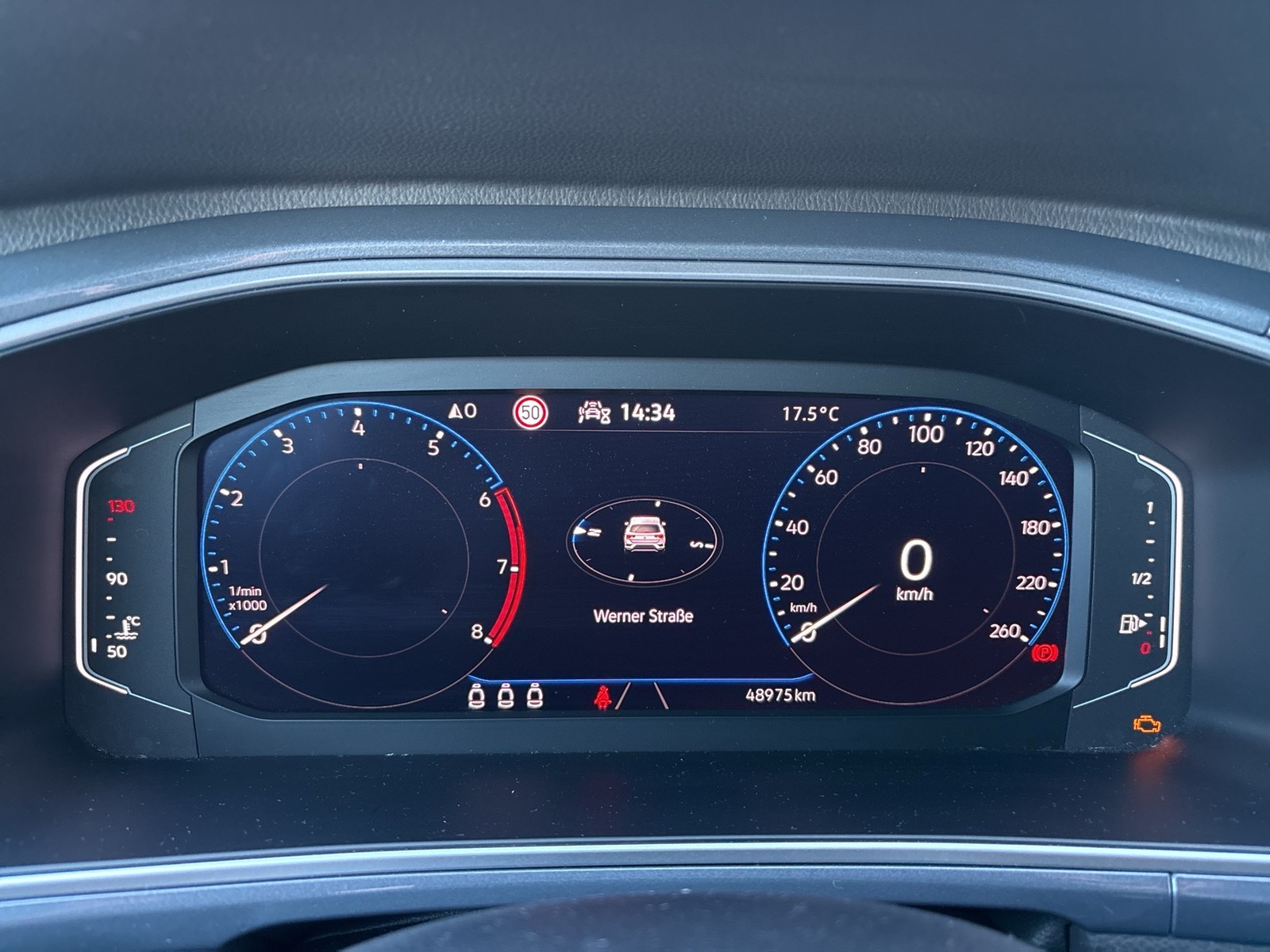 Volkswagen T-Roc 1.0 STYLE ACC NAVI LM17 LED+ CARPLAY