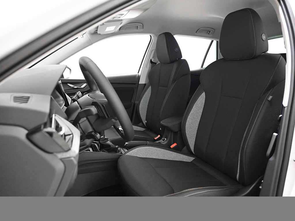 Skoda Kamiq 1.5 BALANCE DSG AHK NAVI eKLAPPE KEYLESS