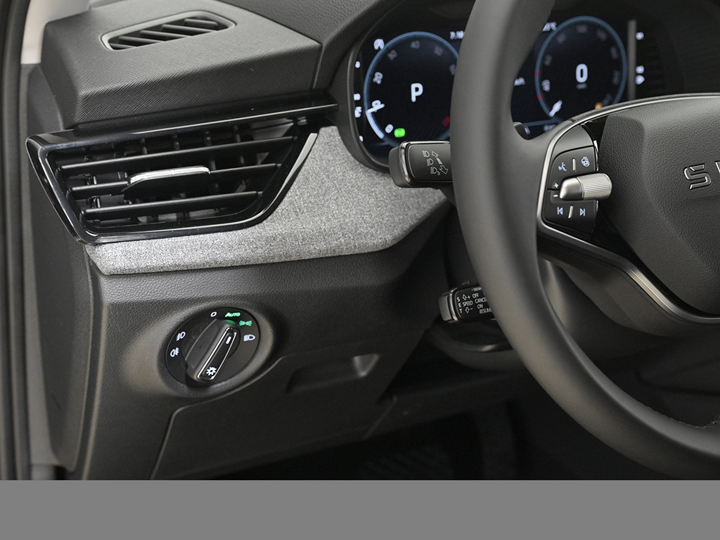 Skoda Kamiq 1.5 BALANCE DSG AHK NAVI eKLAPPE KEYLESS