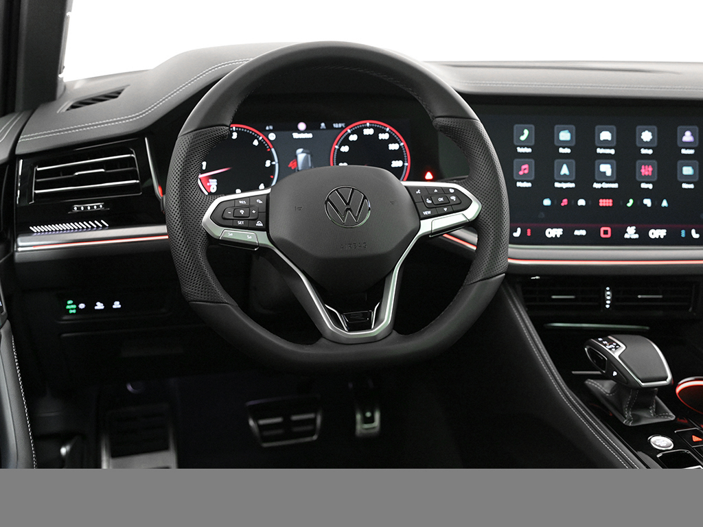 Volkswagen Touareg V6 R-LINE PANO DYNAUDIO BLACKSTYLE LM22