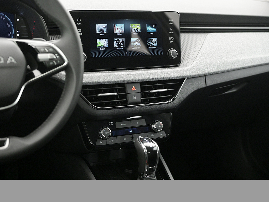 Skoda Kamiq 1.5 BALANCE DSG AHK eKLAPPE CAM KEYLESS