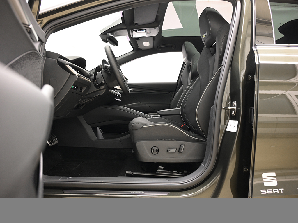 Skoda Enyaq Coupé RS AHK WÄRMEPUMPE eSITZE HEADUP