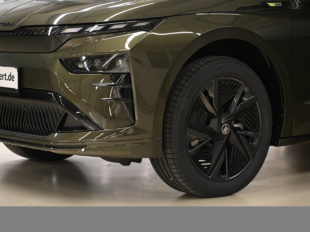 Skoda Enyaq Coupé RS AHK WÄRMEPUMPE eSITZE HEADUP