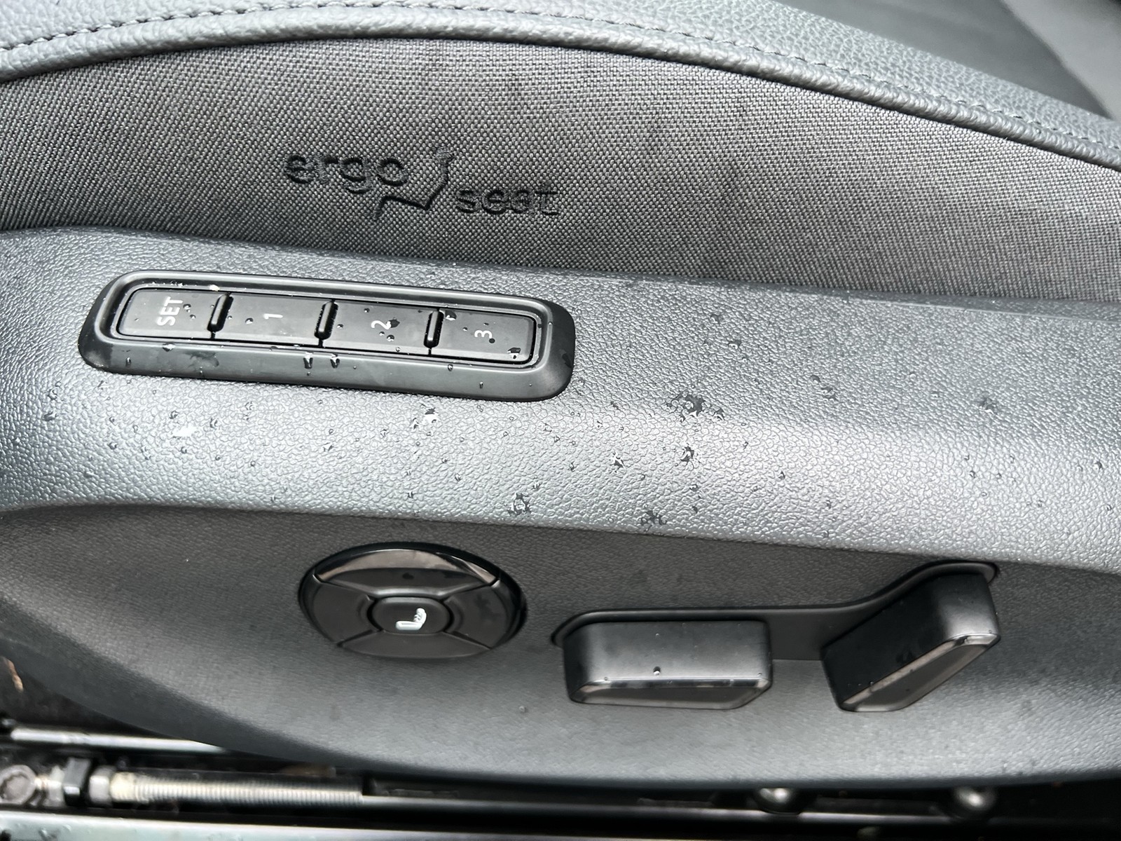 Skoda Superb Combi 2.0 L&K PANO CANTON AHK CAM ACC