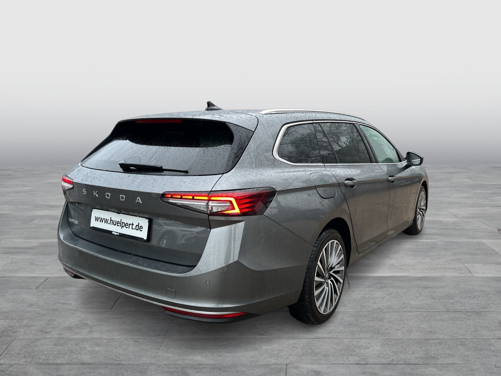 Skoda Superb Combi 2.0 L&K PANO CANTON AHK CAM ACC