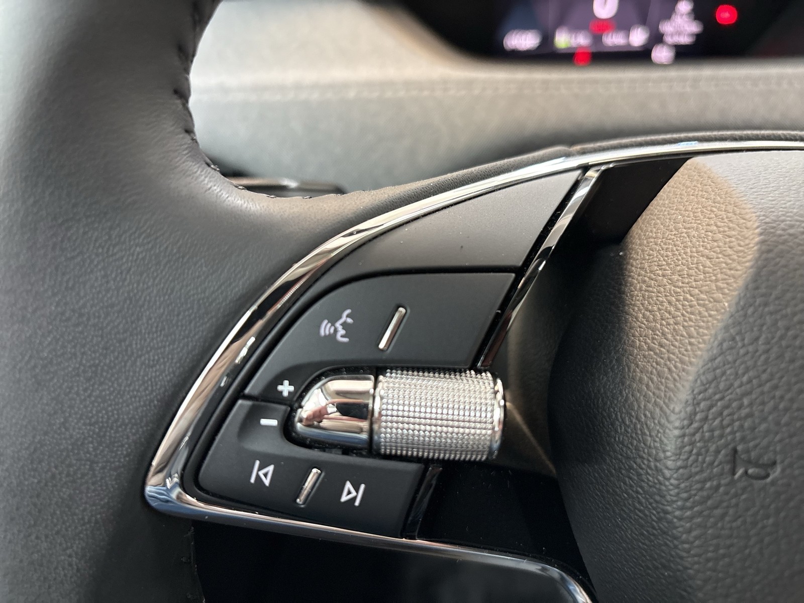 Skoda Enyaq 50 LOFT NAVI KAMERA 19" VIRTUALCOCKPIT