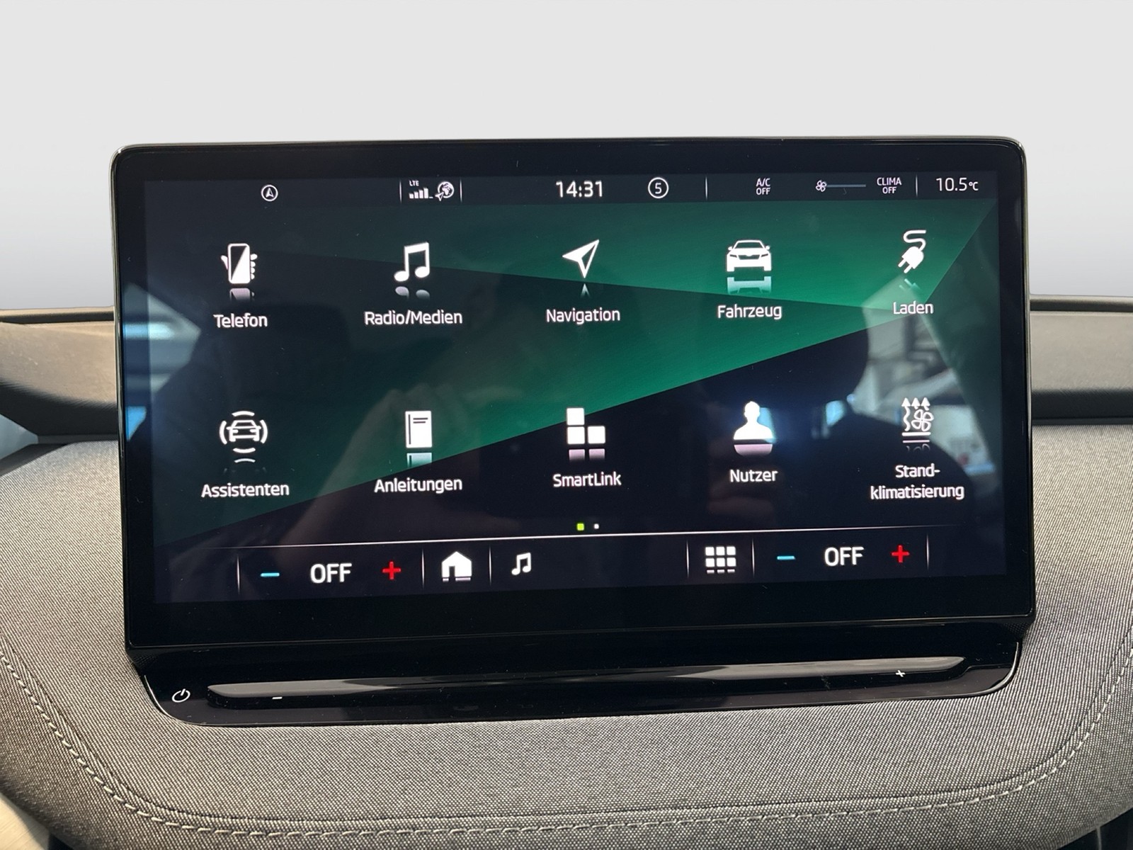 Skoda Enyaq 50 LOFT NAVI KAMERA 19" VIRTUALCOCKPIT