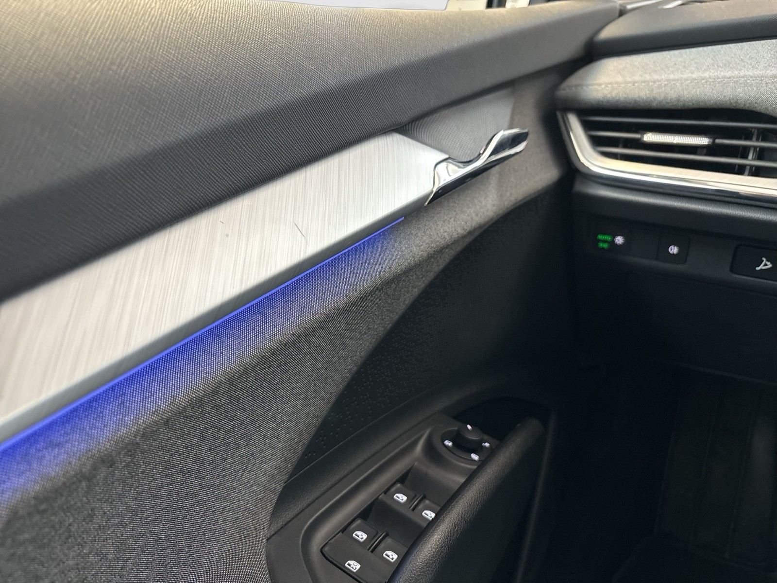 Skoda Enyaq 50 LOFT NAVI KAMERA 19" VIRTUALCOCKPIT