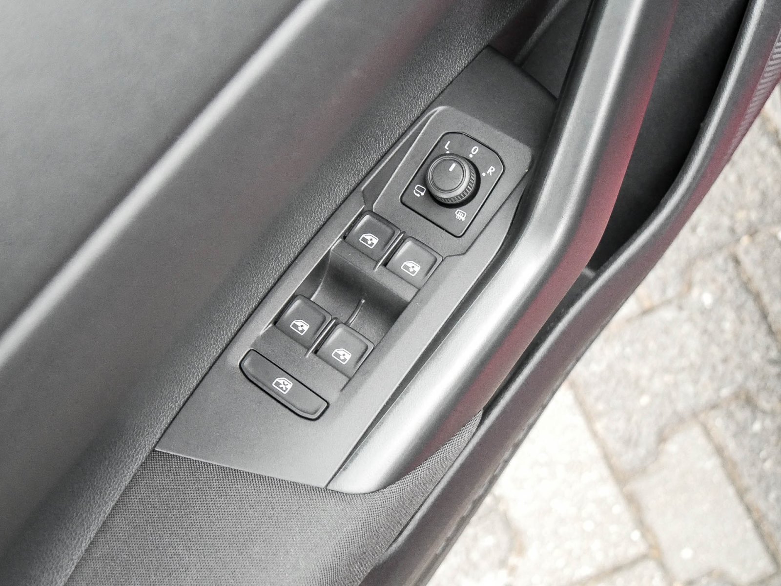 Volkswagen Taigo 1.5 LIFE CAM LM17 NAVI SITZHEIZUNG LED