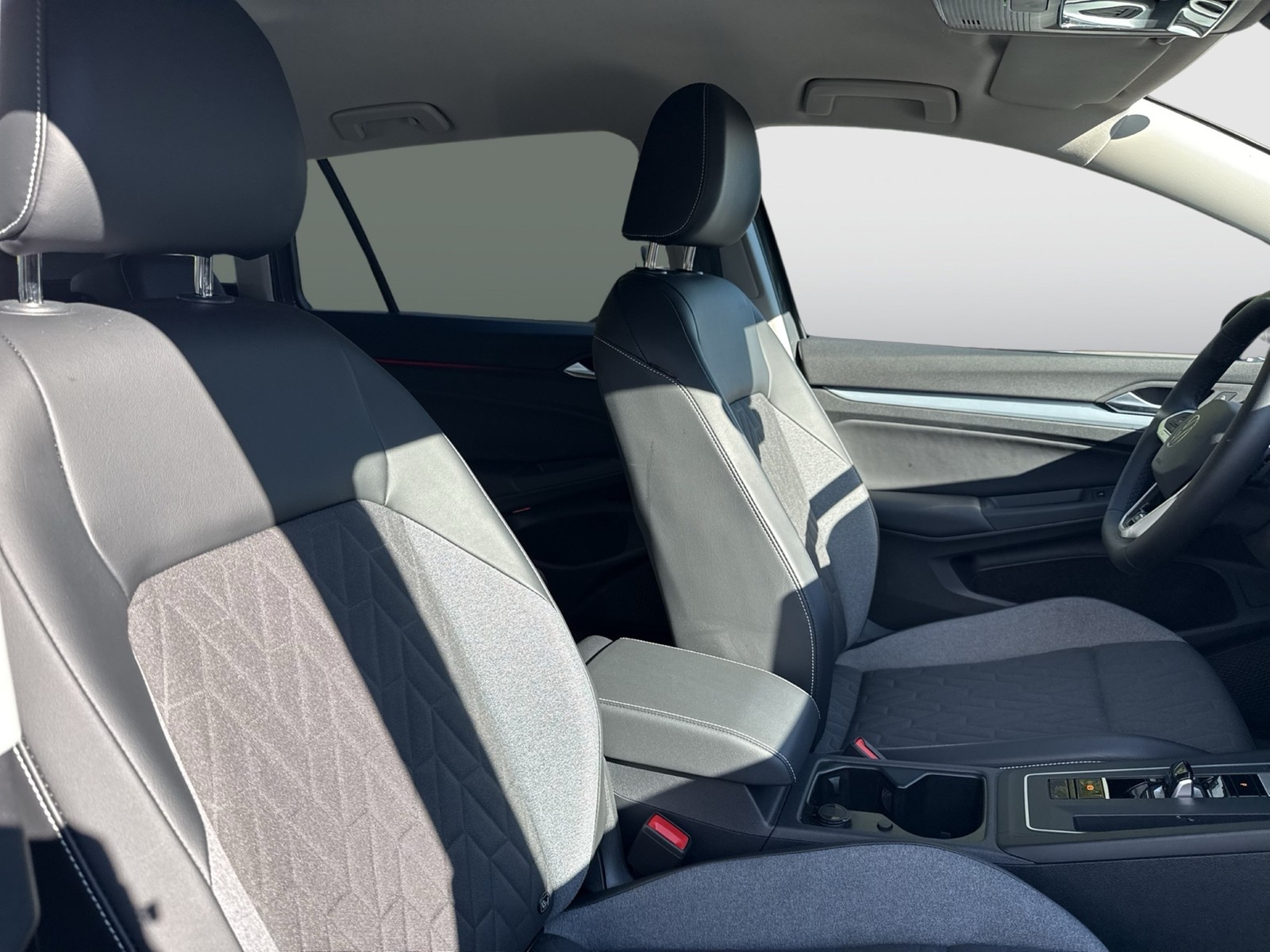 Volkswagen Golf Variant VIII 1.5 eTSI GOAL AHK 360°CAM ACC