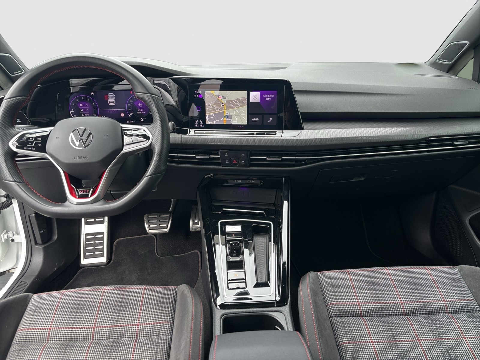 Volkswagen Golf 2.0 GTI ALU19 H.KARDON BLACK PANO MATRIX