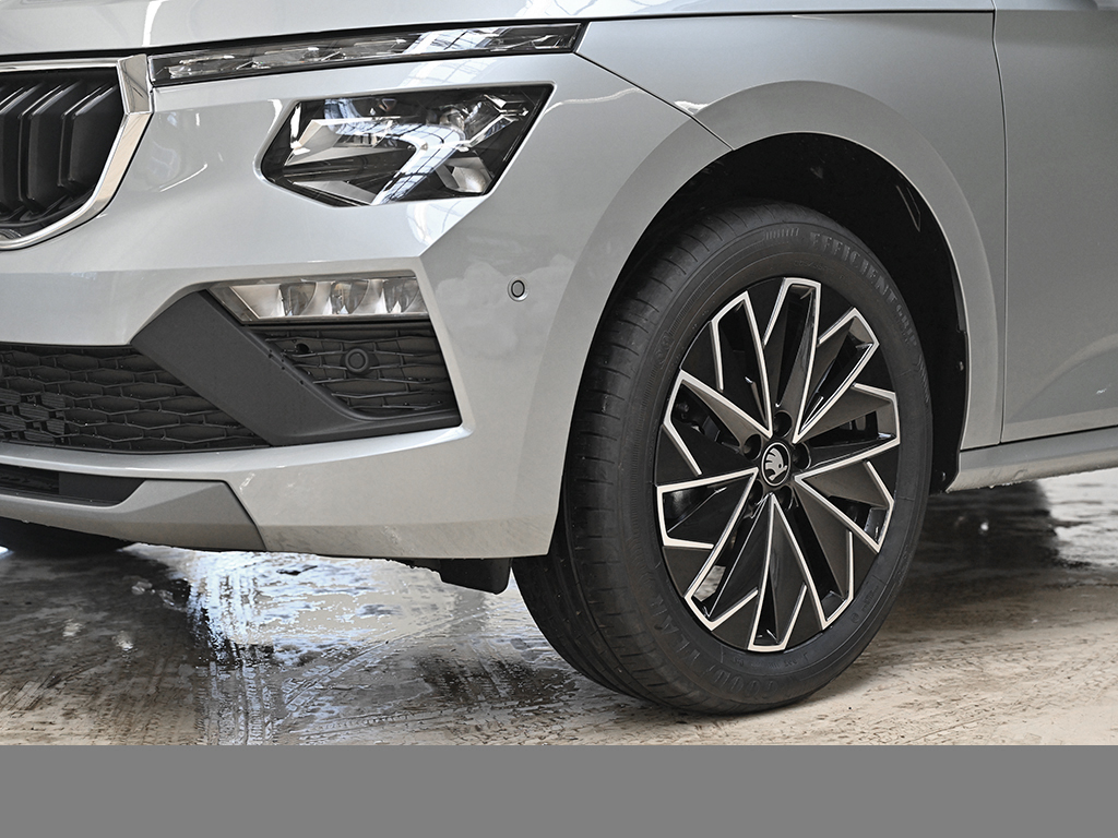Skoda Kamiq 1.0 BALANCE DSG eKLAPPE CAM KEYLESS LM17