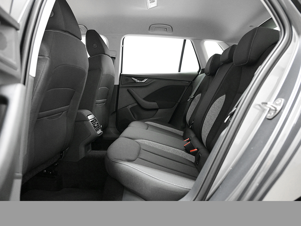 Skoda Kamiq 1.5TSI DSG Balance AHK ACC SMARTLINK RFK SHZ