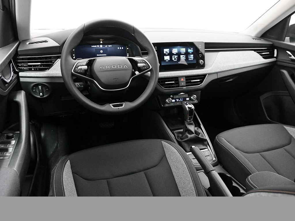 Skoda Kamiq 1.5TSI DSG Balance AHK ACC SMARTLINK RFK SHZ