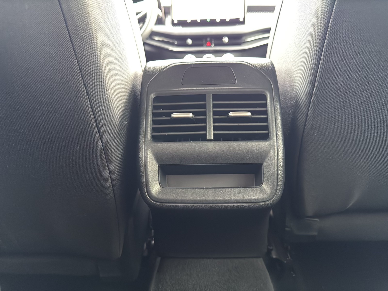 Skoda Superb Combi 1.5 eTSI CAM ACC NAVI SITZHEIZUNG