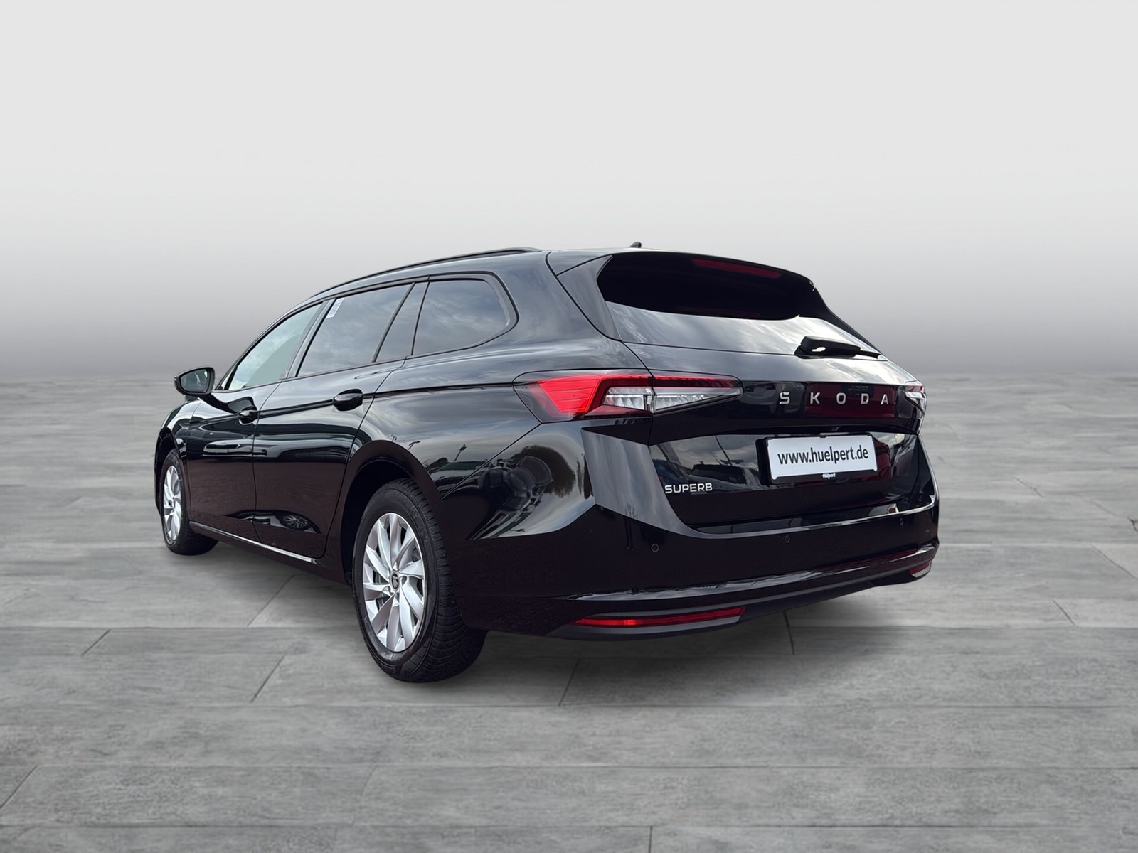 Skoda Superb Combi 1.5 eTSI CAM ACC NAVI SITZHEIZUNG