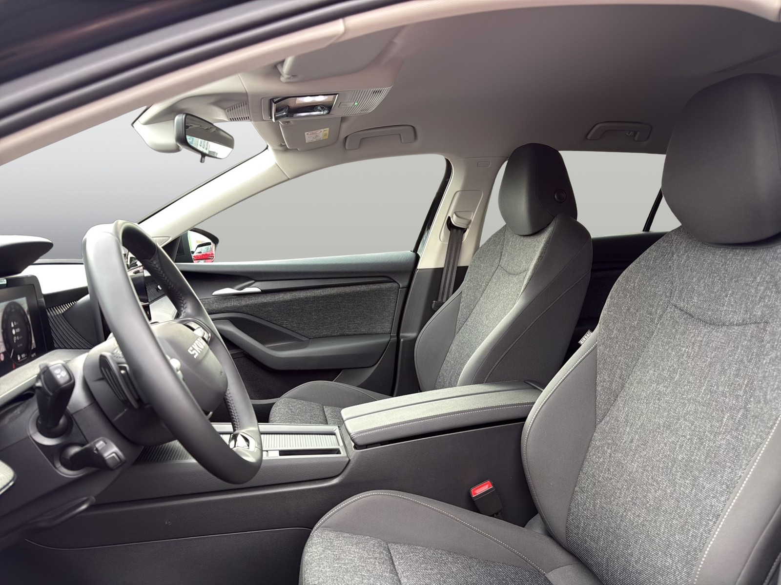 Skoda Superb Combi 1.5 eTSI CAM ACC NAVI SITZHEIZUNG