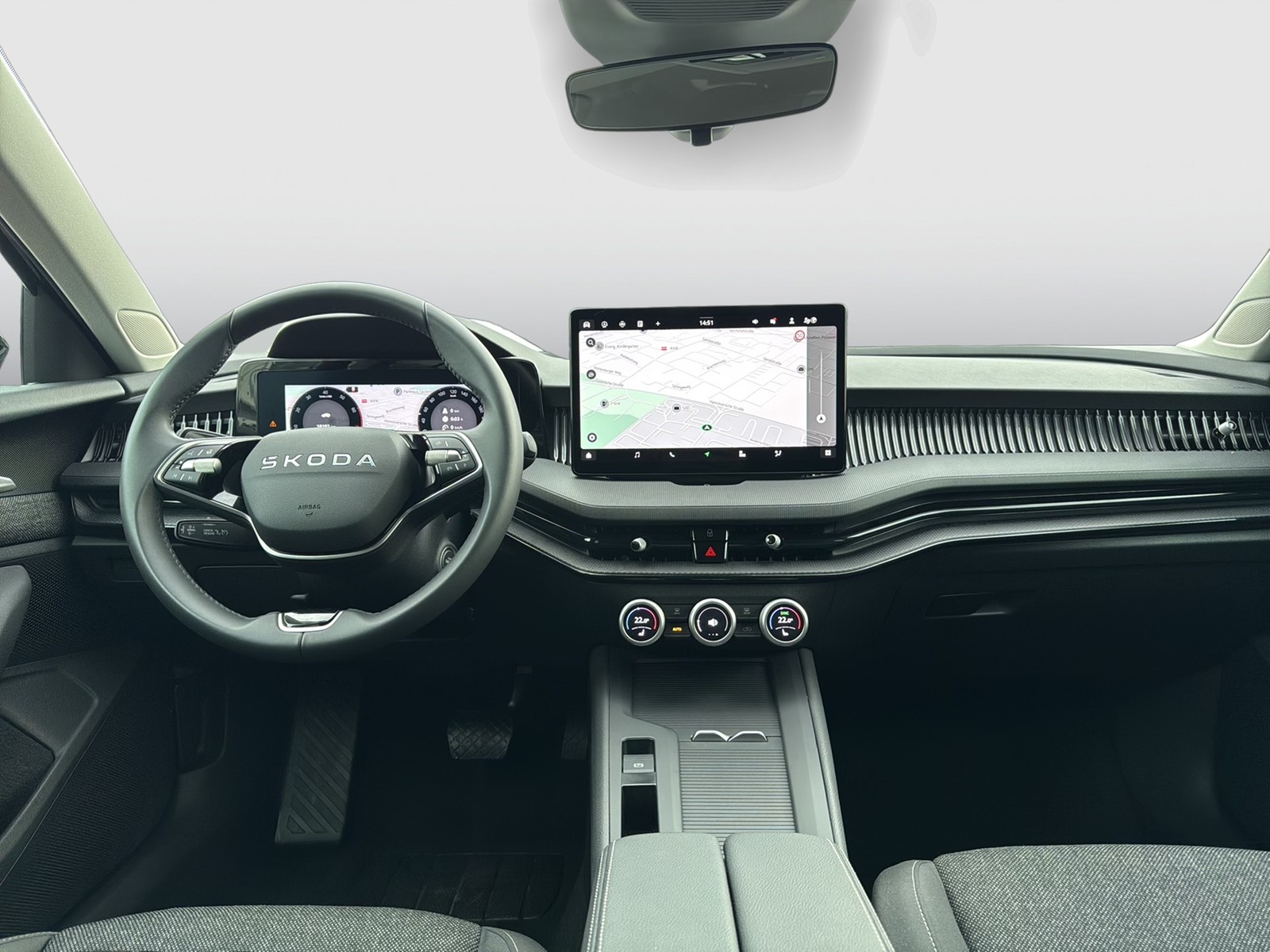 Skoda Superb Combi 1.5 eTSI CAM ACC NAVI SITZHEIZUNG