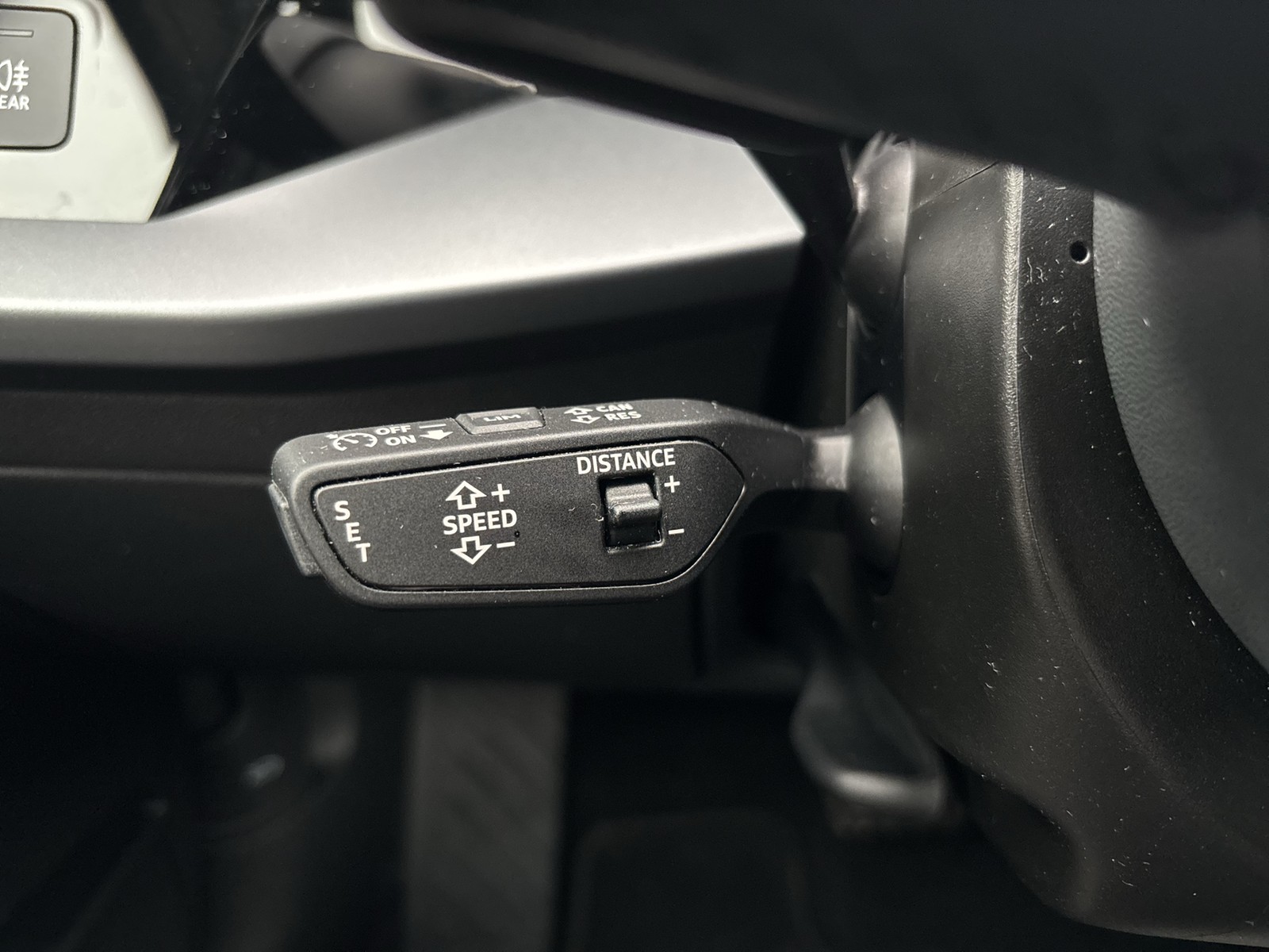 Audi A3 30 S LINE CAM ACC LM18 NAVI+ CARPLAY SITZHEIZ