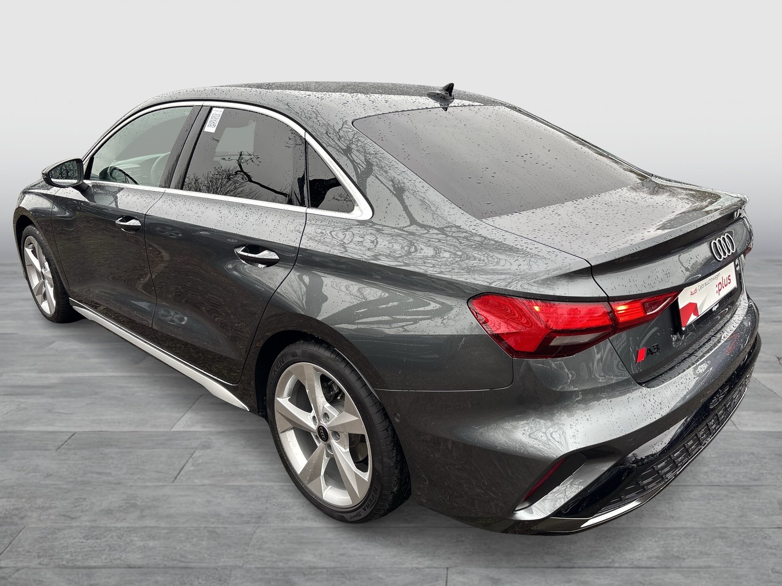 Audi A3 30 S LINE CAM ACC LM18 NAVI+ CARPLAY SITZHEIZ