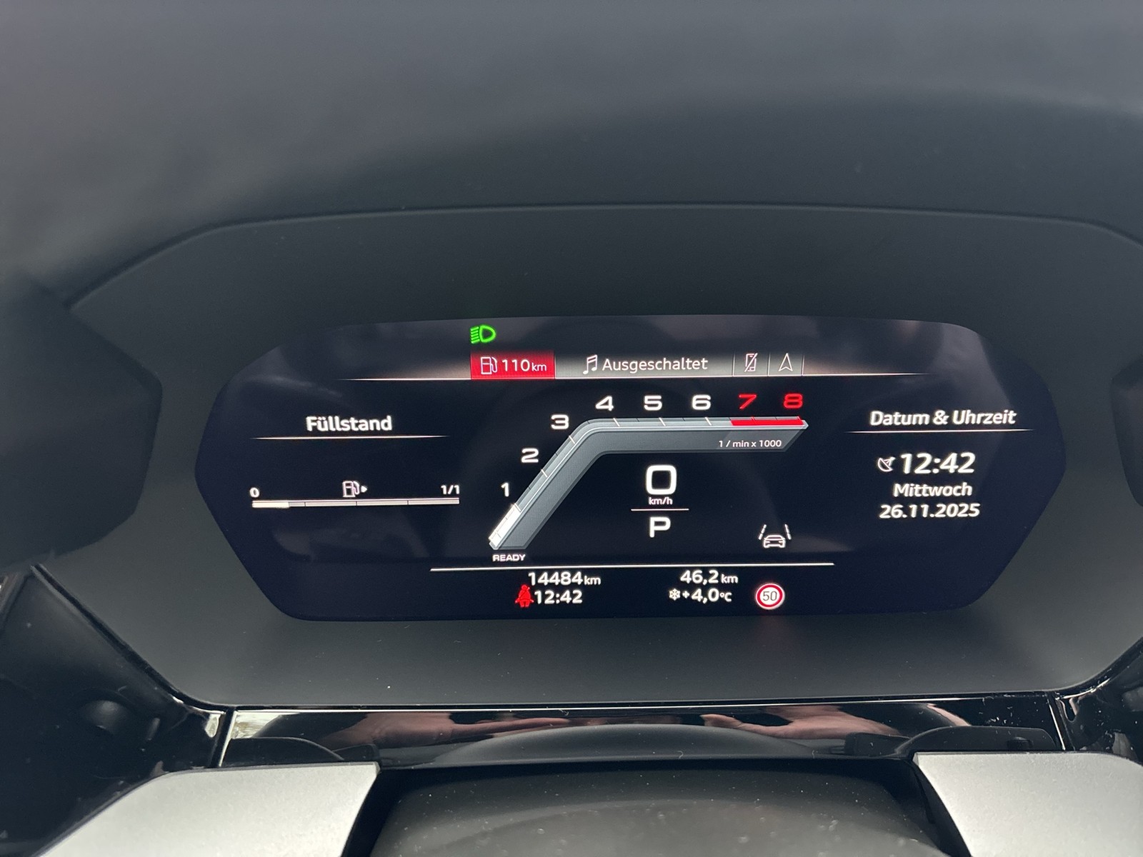 Audi A3 30 S LINE CAM ACC LM18 NAVI+ CARPLAY SITZHEIZ