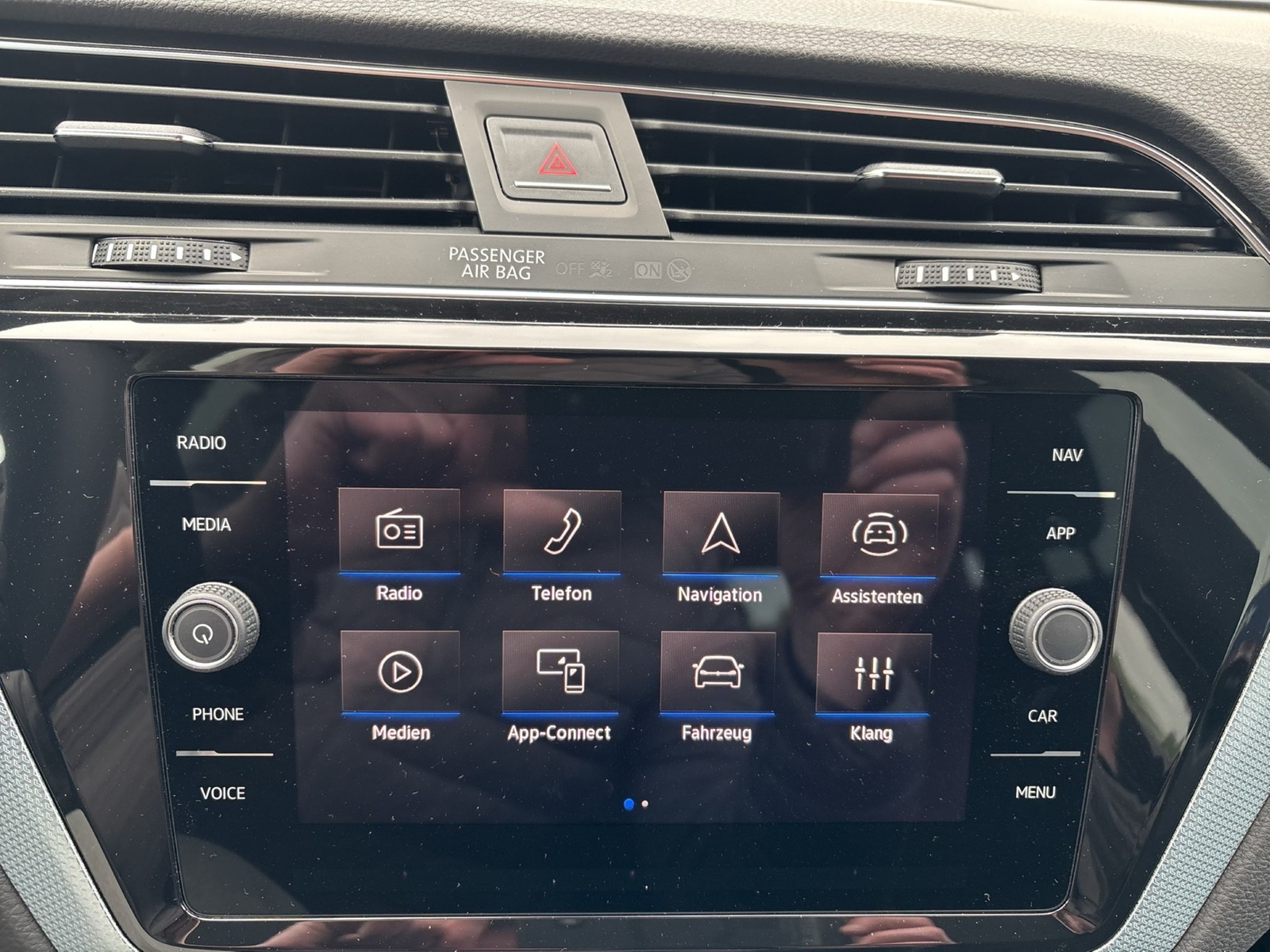 Volkswagen Touran 2.0 GOAL 7SITZER AHK AKMERA