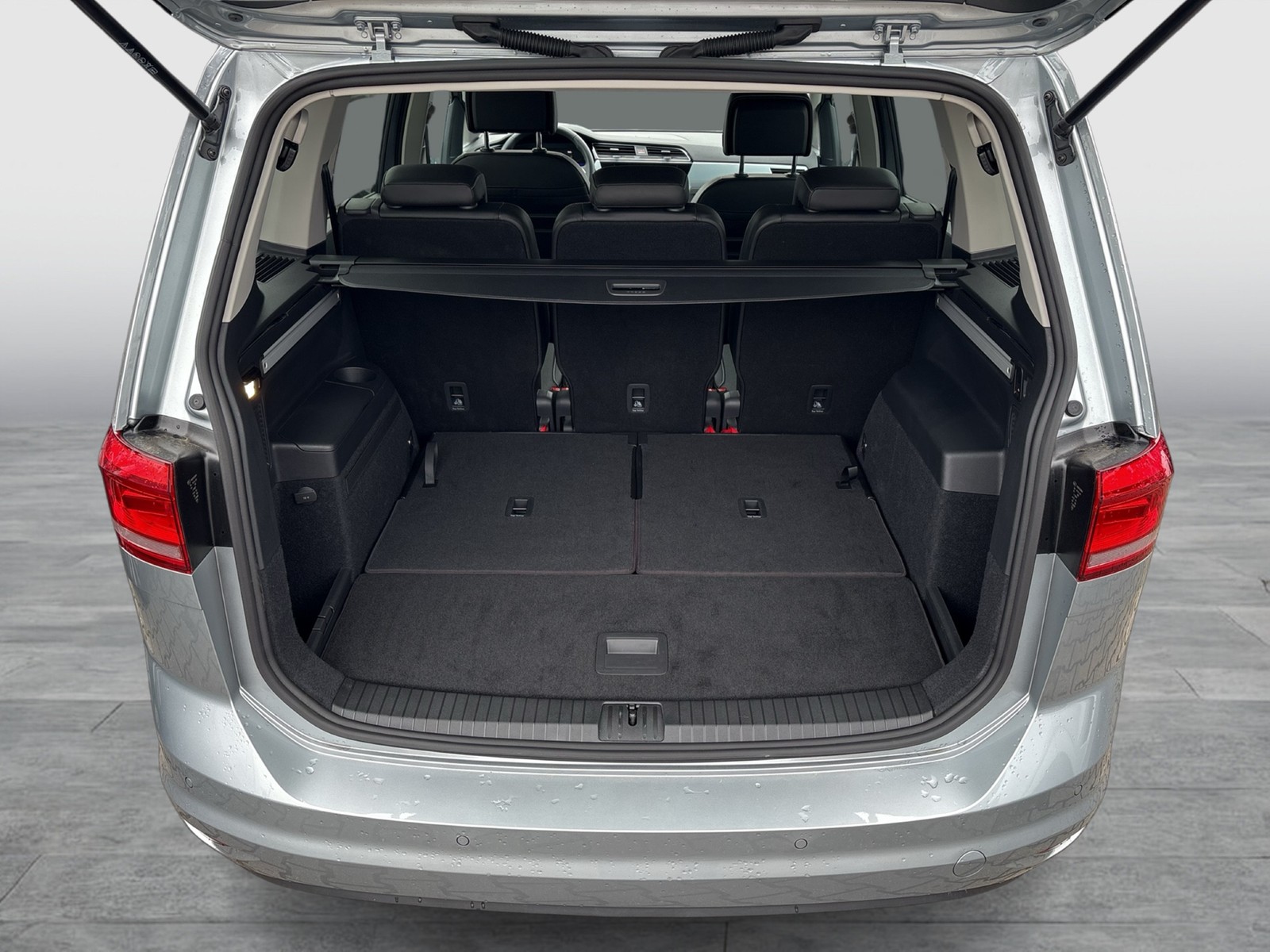 Volkswagen Touran 2.0 GOAL 7SITZER AHK AKMERA