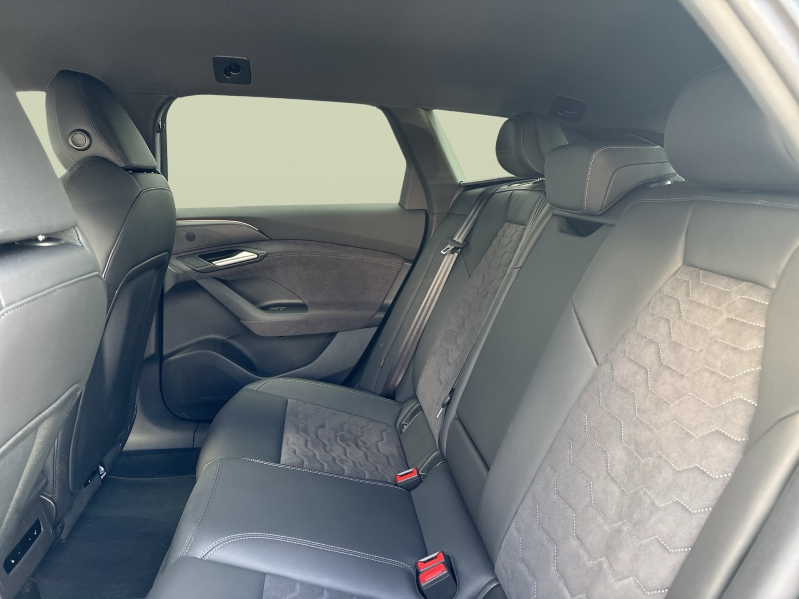Audi A6 e-tron Avant S LINE 360°CAM ACC LM21 MATRIX