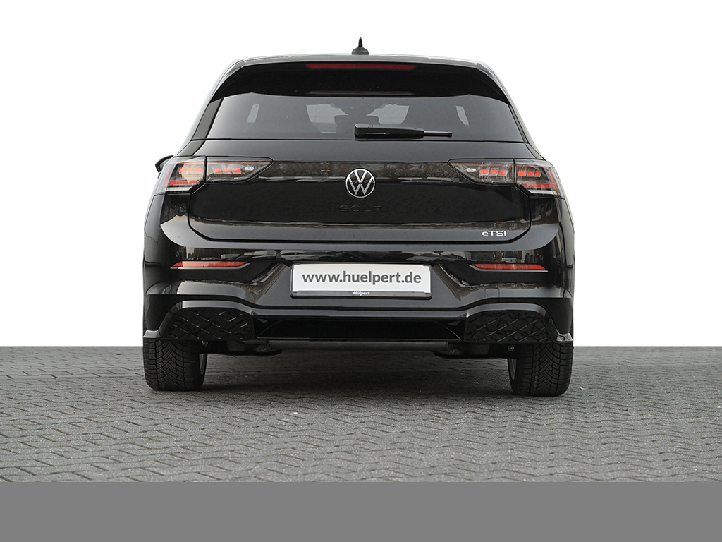 Volkswagen Golf VIII 1.5 R-LINE BLACK STYLE FACELIFT CAM ACC LM18 NAVI