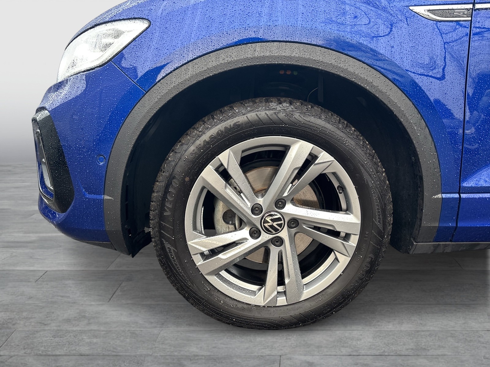 Volkswagen T-Roc 2.0 R-LINE CAM ACC NAVI 17Z CARPLAY SITZHZ