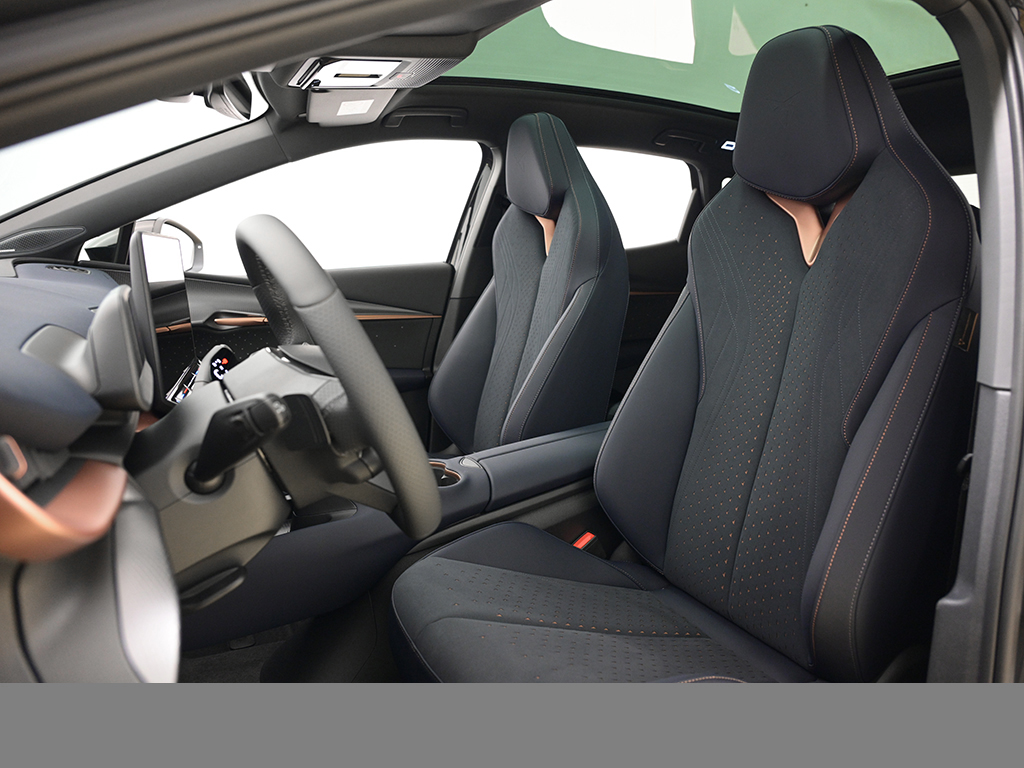 Cupra Tavascan VZ 4DRIVE WÄRMEPUMPE PANO SENNHEISER