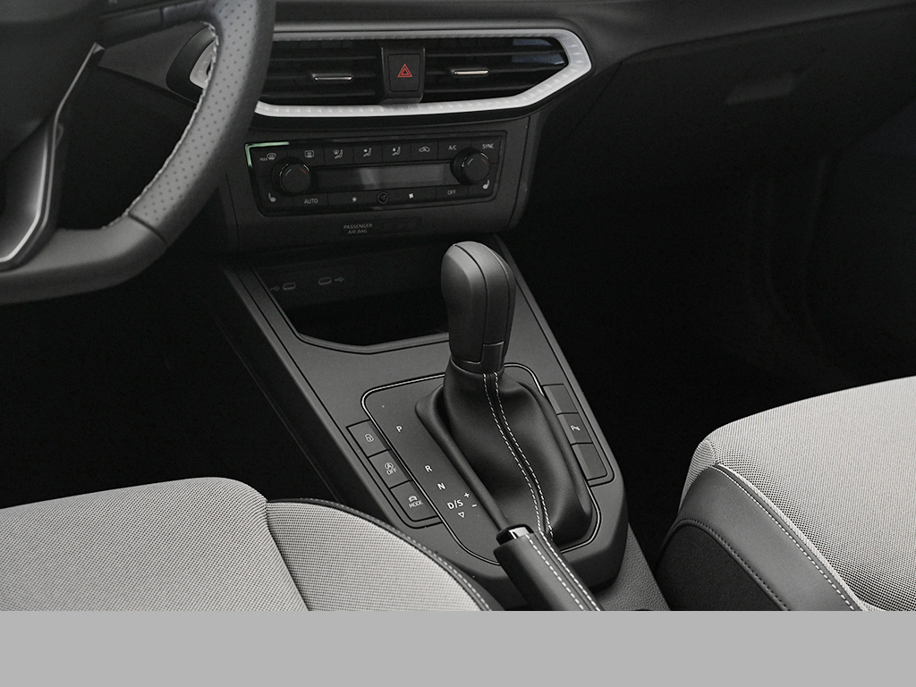 Seat Ibiza 1.0 FR DSG CAM LED SITZHZG LM18