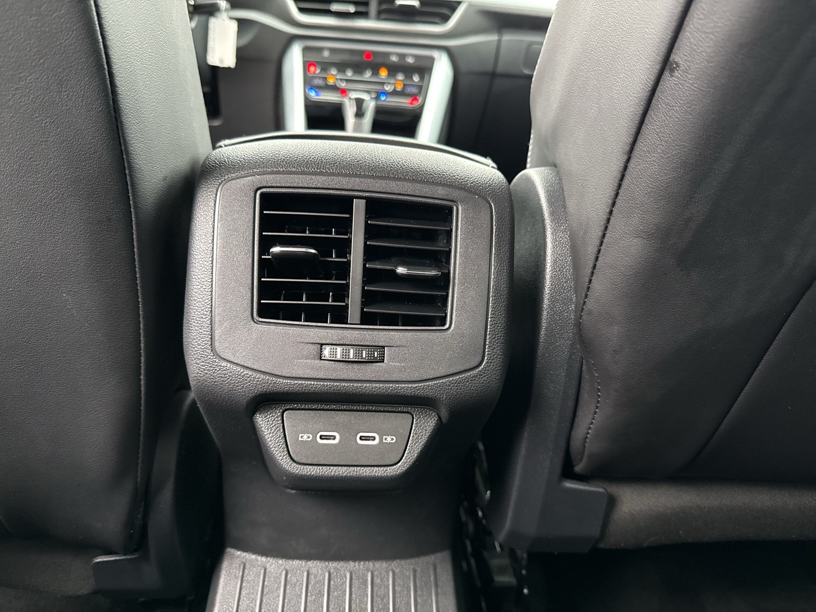 Volkswagen T-Roc 2.0 GOAL AHK CAM ACC LM17 NAVI SITZHEIZUNG