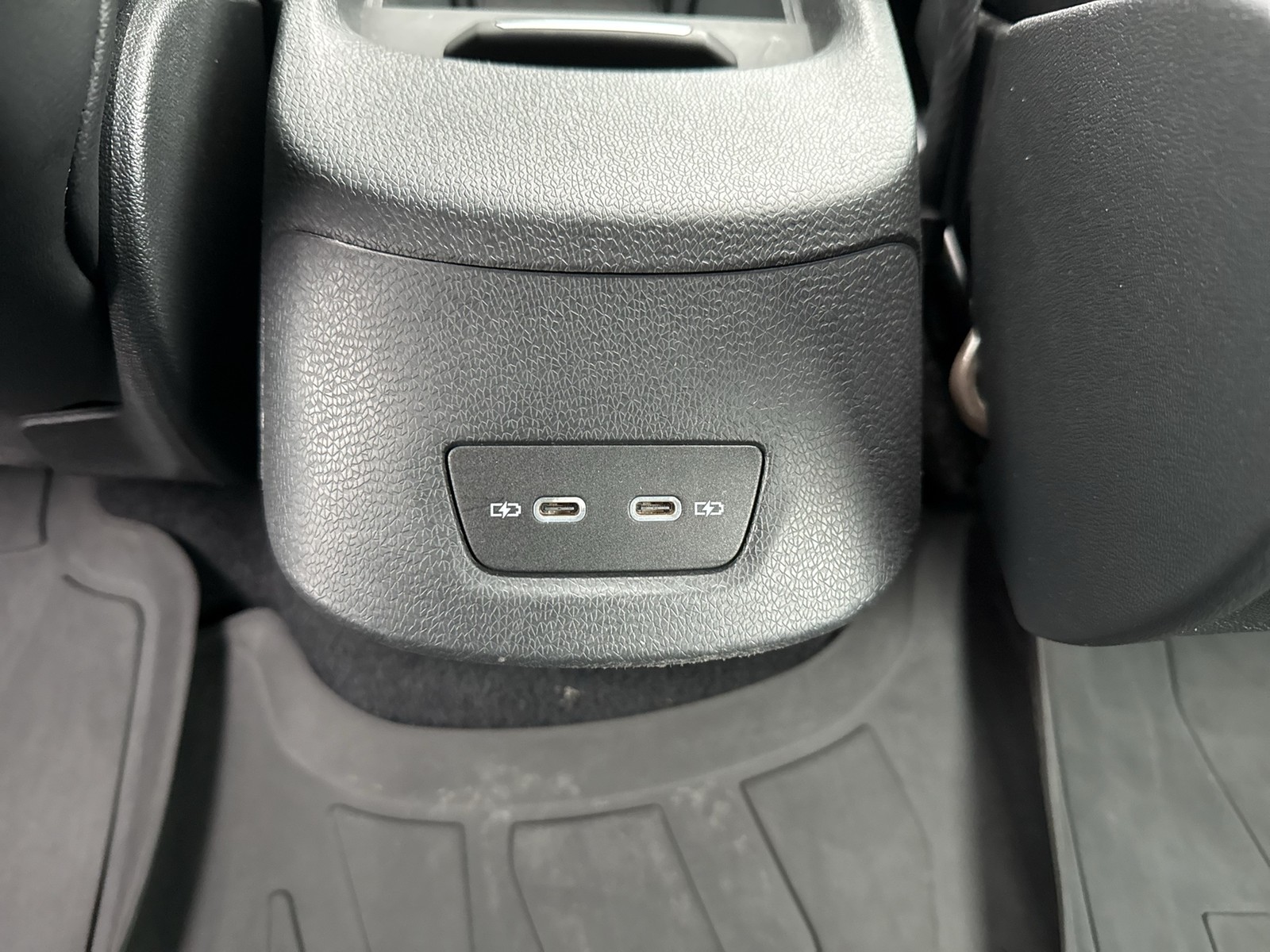 Volkswagen ID.3 Pro S WÄRMEPUMPE ACC LM19 NAVI SITZHEIZUNG