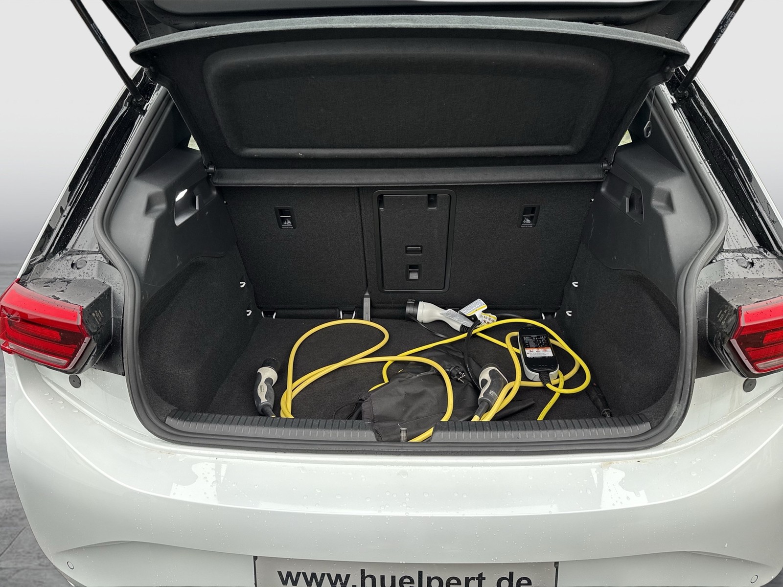 Volkswagen ID.3 Pro S WÄRMEPUMPE ACC LM19 NAVI SITZHEIZUNG