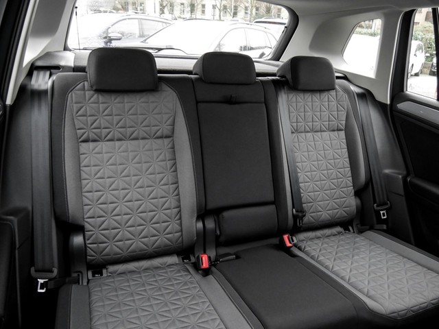 Volkswagen Tiguan 1.5 LIFE ACC ALU NAVI SITZHEIZUNG LED