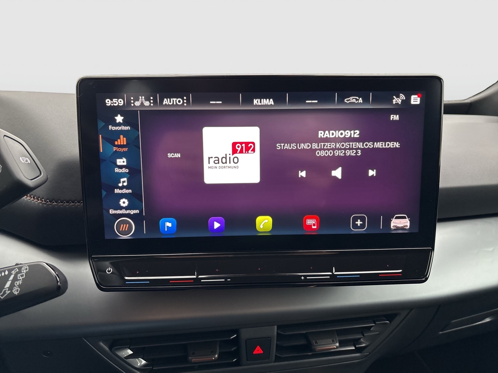 Cupra Born CAM ACC LM18 NAVI SITZHEIZUNG LED DAB KLIMA