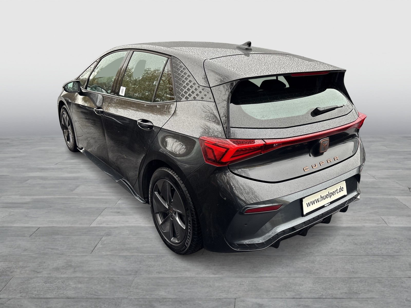 Cupra Born CAM ACC LM18 NAVI SITZHEIZUNG LED DAB KLIMA