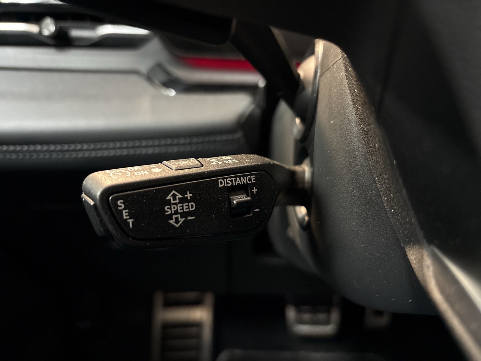 Audi Q6 e-tron quattro S LINE TECHPRO LUFTFAHRWERK 21"