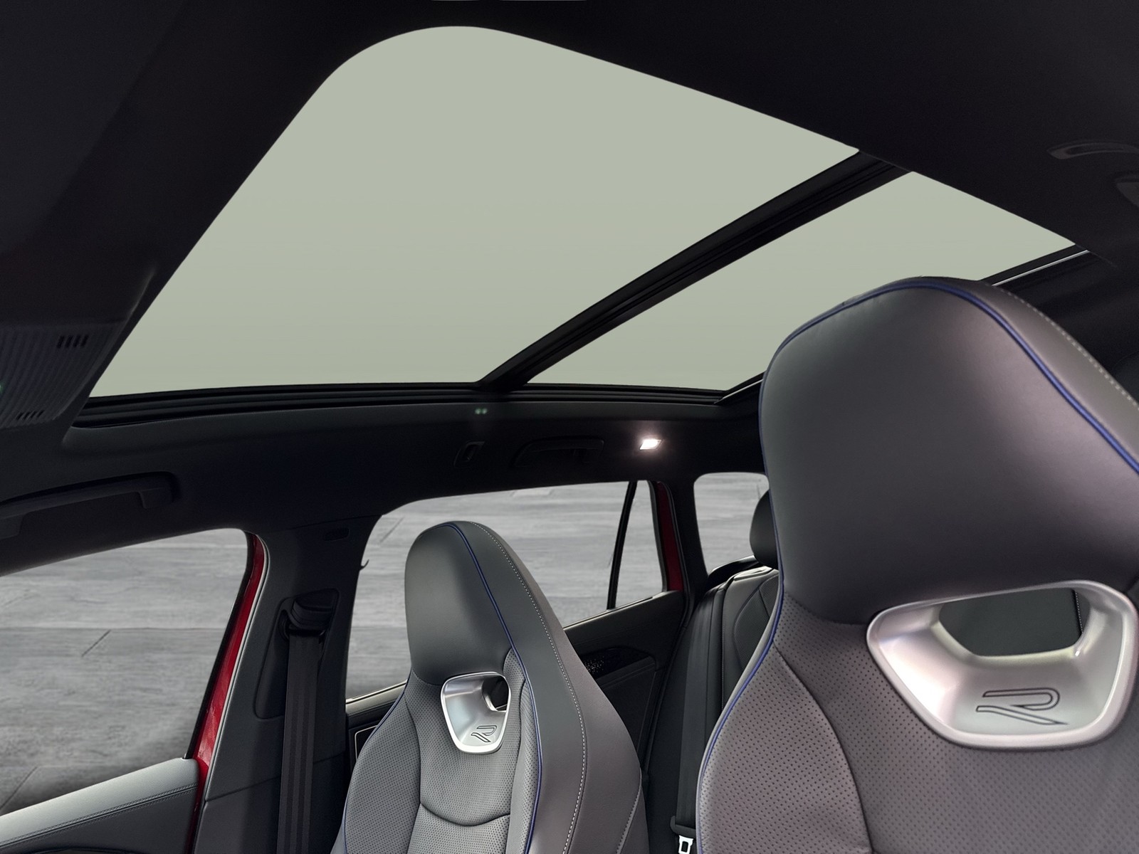 Volkswagen Passat Variant 1.5 HYBRID R-LINE NEUESMODELL AHK