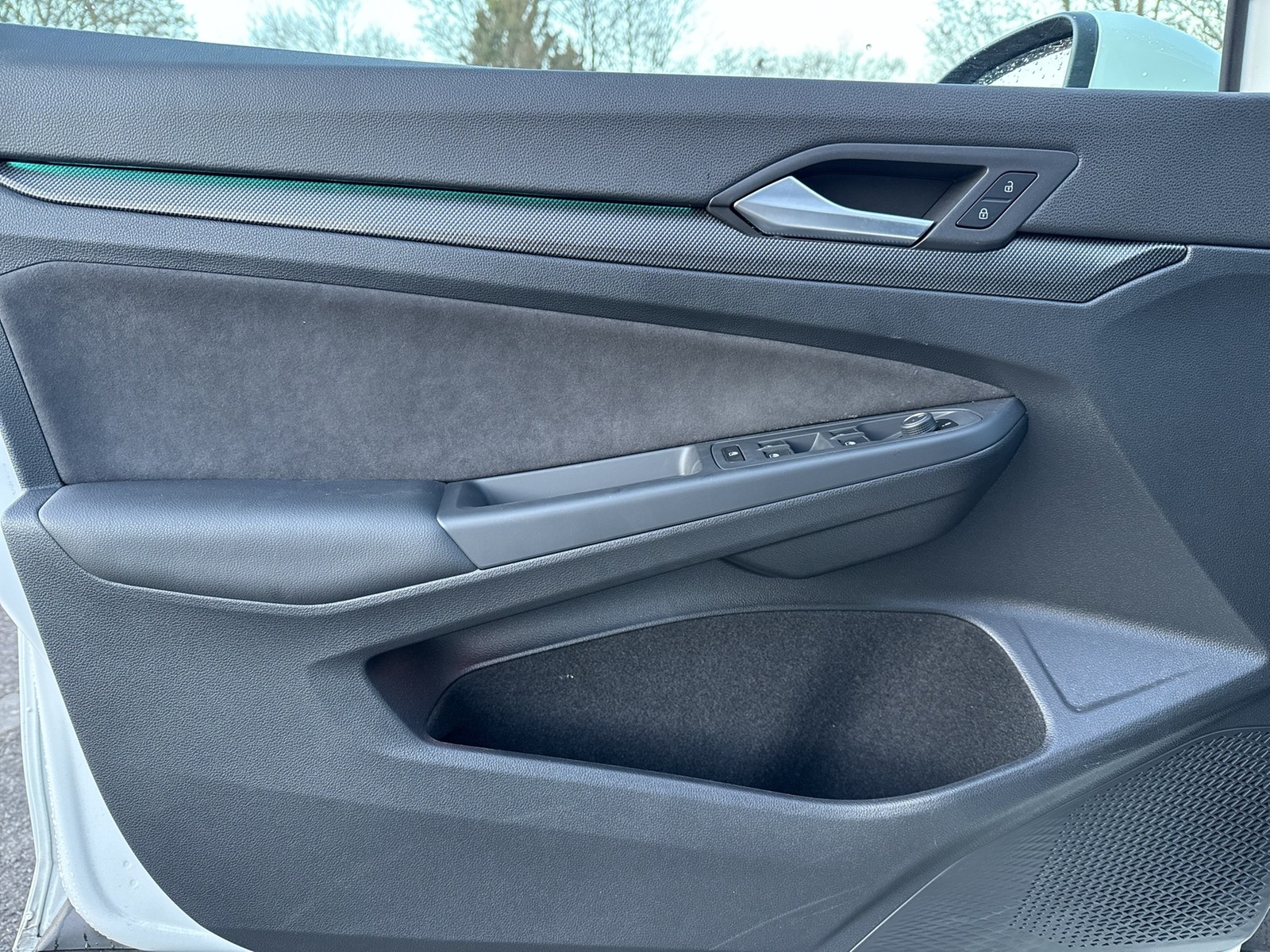 Volkswagen Golf VIII 2.0 GTI FACELIFT CAM ACC NAVI CARPLAY