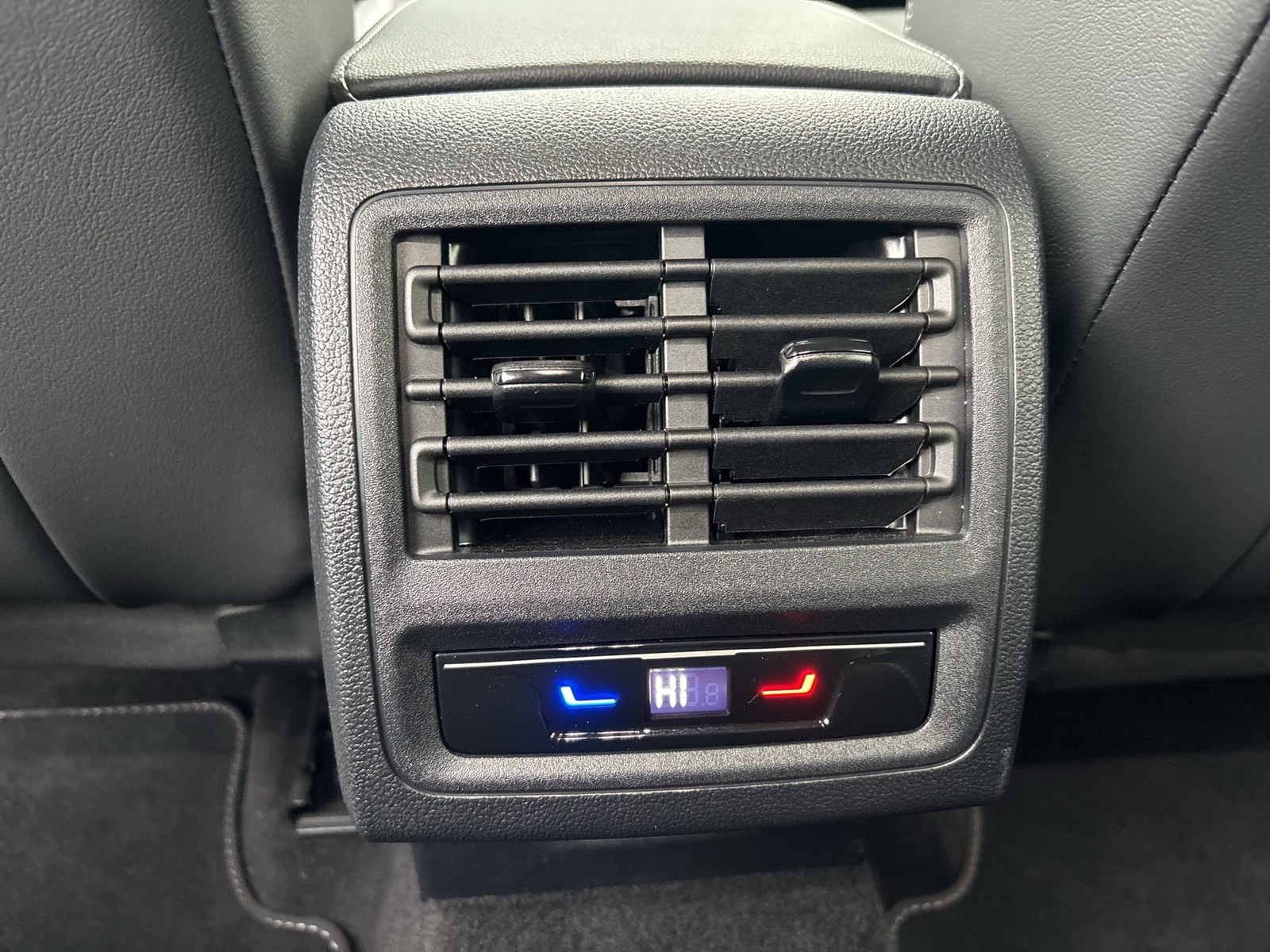 Volkswagen Golf VIII 1.5 HYBRID GOAL FACELIFT AHK ACC LM17