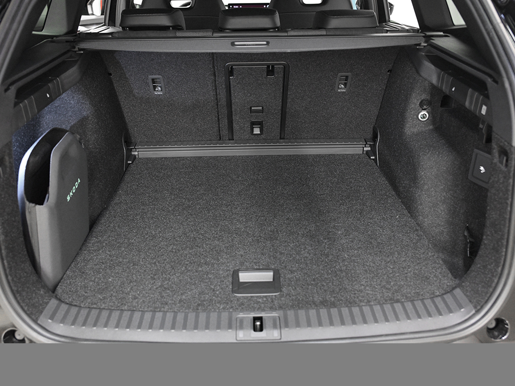 Skoda Enyaq 85 SPORTLINE WÄRMEPUMPE CAM ACC LM20 NAVI